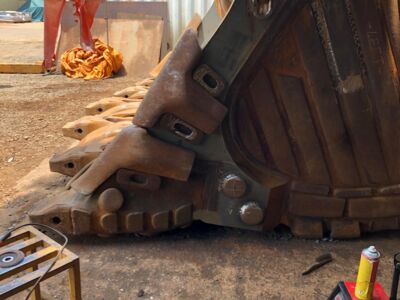 klappschaufel seitenansicht